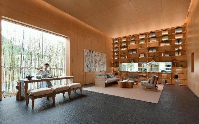 Blossom Hill Hotel Changxing Yishui