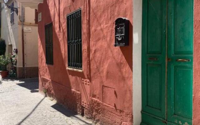 S236 - Sirolo, monolocale nei vicoli