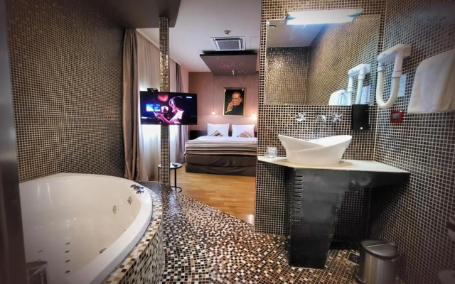 Design Hotel Mr. President Garni
