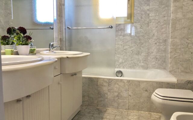 Rentcostadelsol Apartamento Fuengirola - Doña Sofía 5e