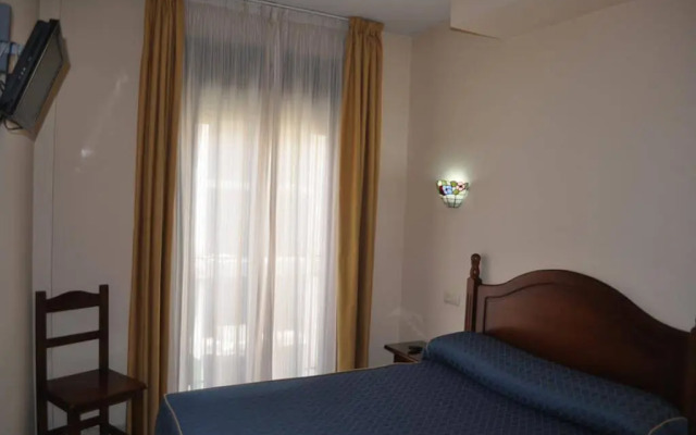Hostal Niza I II