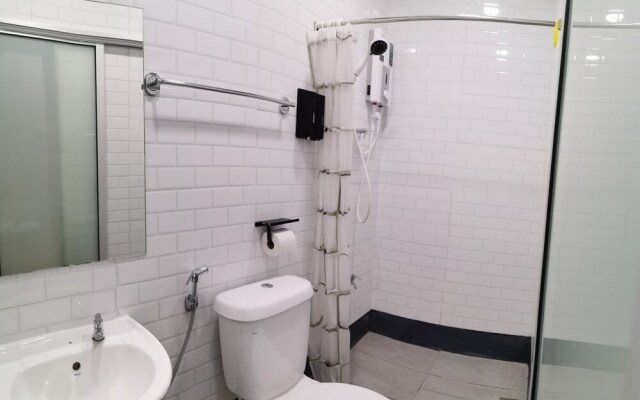 The Nest Hostel Semporna