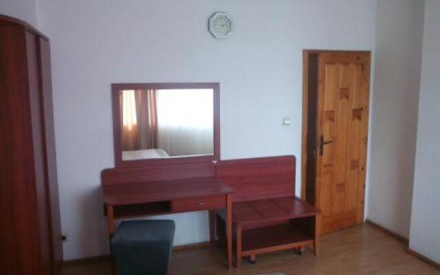 Family Hotel Ambrozia
