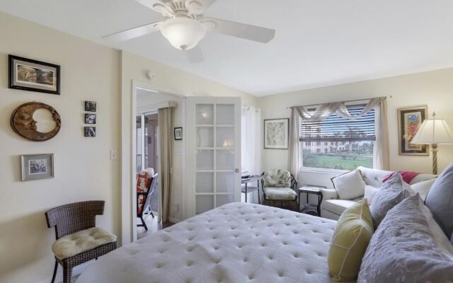 Island-style Condo With Pool, spa and Steps to Beach