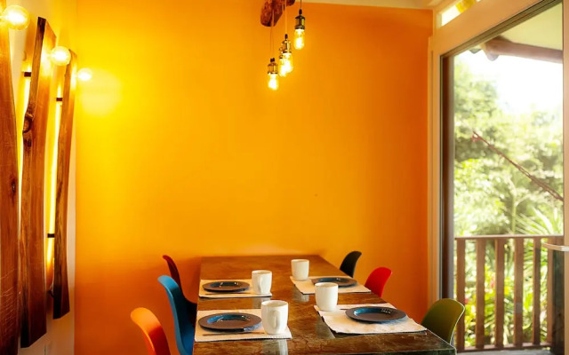 Casa Laureles