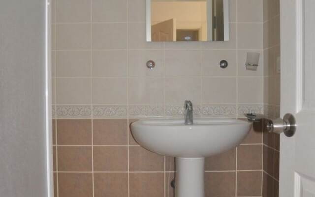 Azalea Apart D1 by Angel Rentals