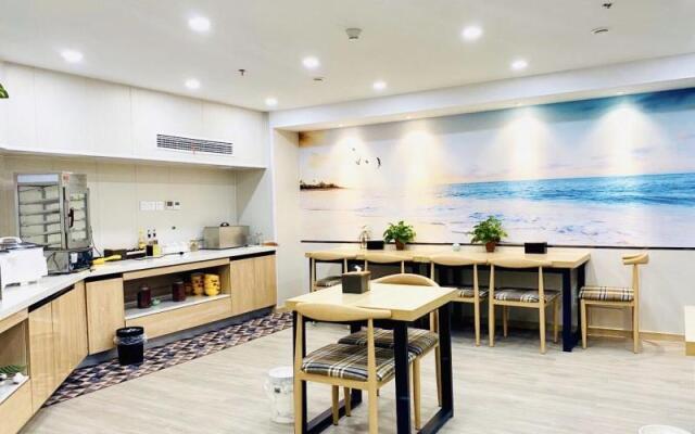 GreenTree Inn Taizhou Xinghua Bus Station Express Hotel