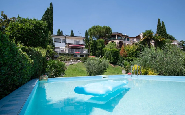 Villa Lydia