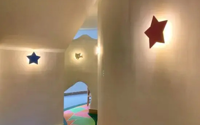Danxia Hill Hetang Yuese Hostel