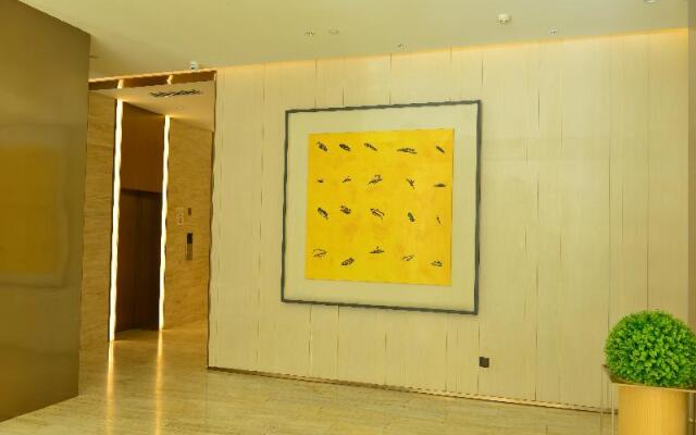 Ji Hotel (Xining Haihu New Area)