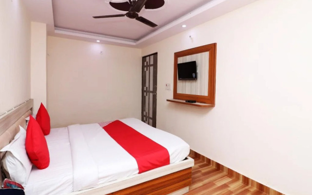 Hotel Keshav