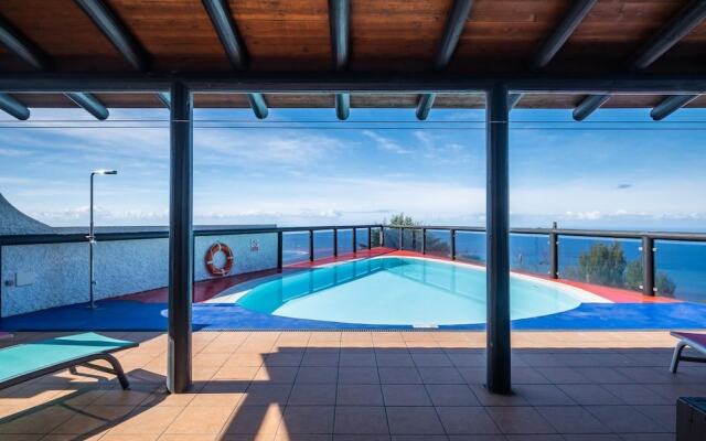 Ocean Panorama House by Madeira Sun Travel