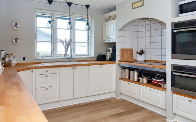 10 Person Holiday Home in Thyboron