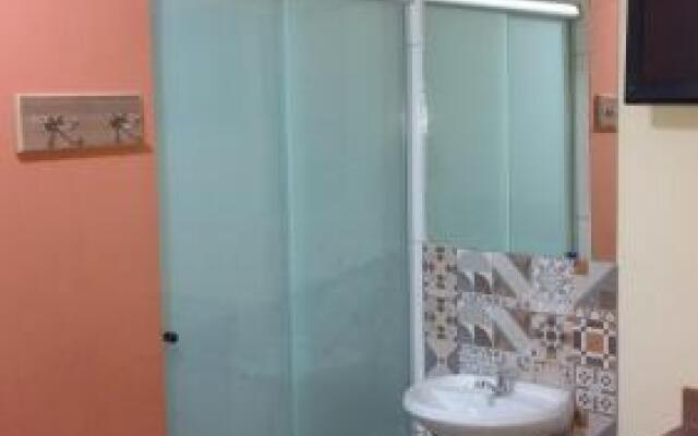 Lotus Hostel & Suites