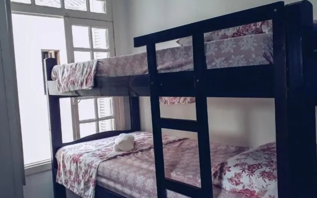 Hostel Santana