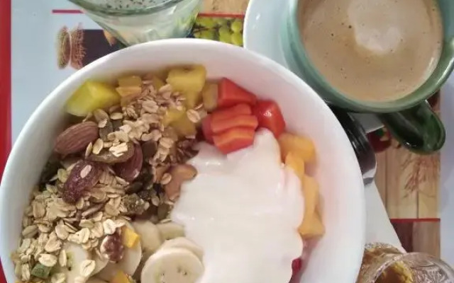 Naga Hostel & Café