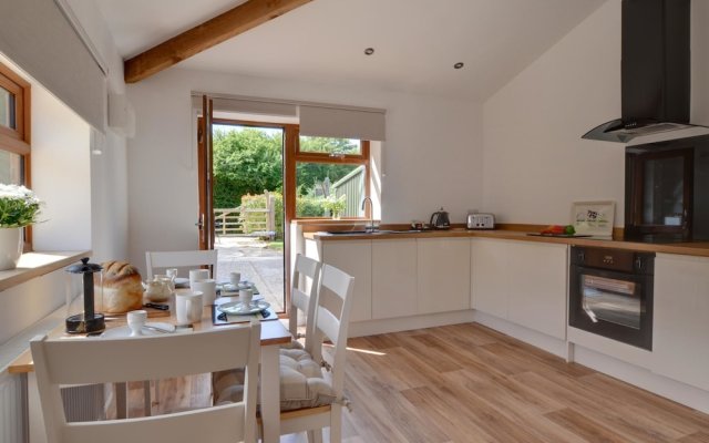 Exquisite Holiday Home in Frittenden Kent With Parking