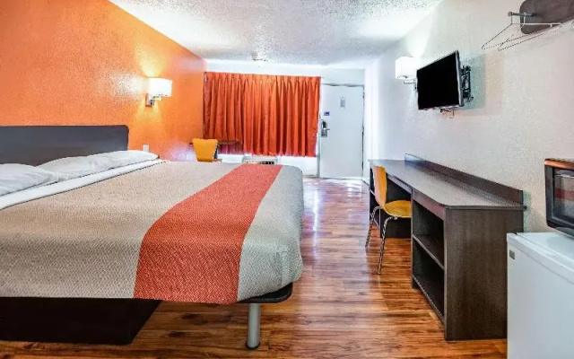 America's Best Value Inn & Suites Columbus