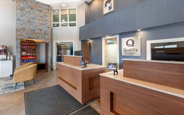Quality Suites Whitby