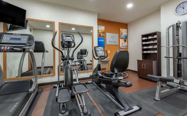 Comfort Suites Auburn