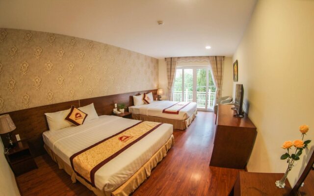 Phuong Nam Mimosa Hotel