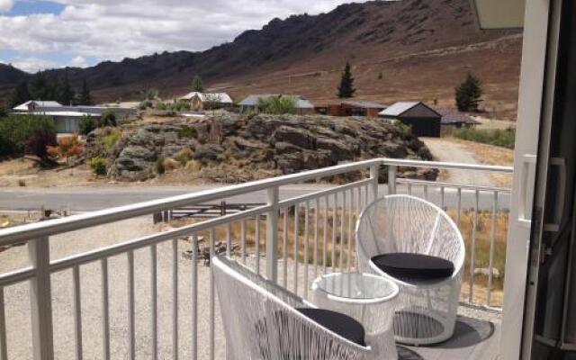 Alexandra Lookout B&B