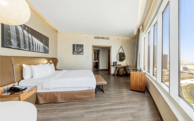 Radisson Blu Hotel, Dubai Canal View Hotel