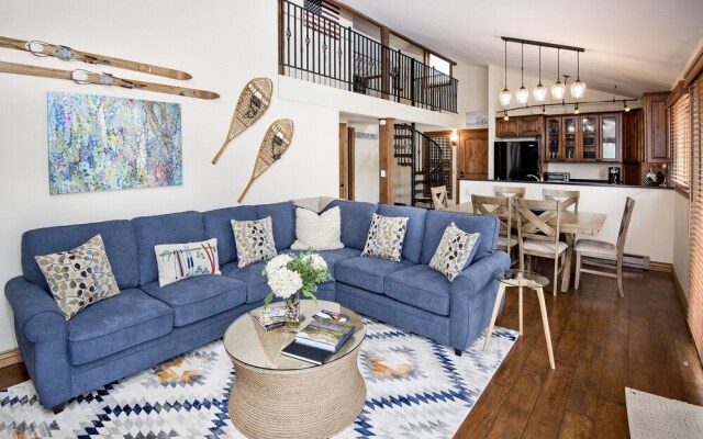 Timberfalls 1706 3 Bedroom Condo by RedAwning