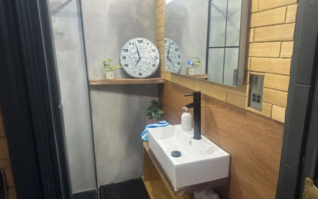Stunning 1-bed Studio in London