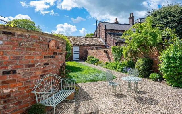 Willerby Grange Cottage
