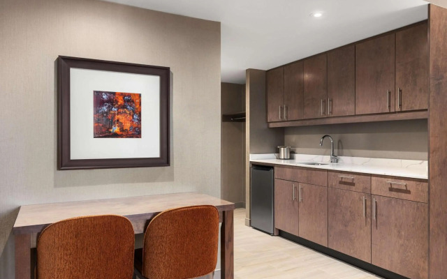 DoubleTree by Hilton Kitchener