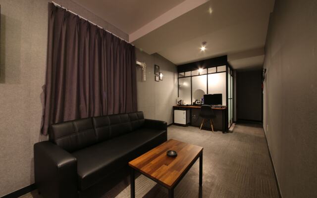 The Last Hotel