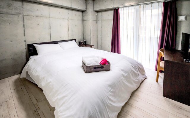 Little Island Okinawa Asahibashi