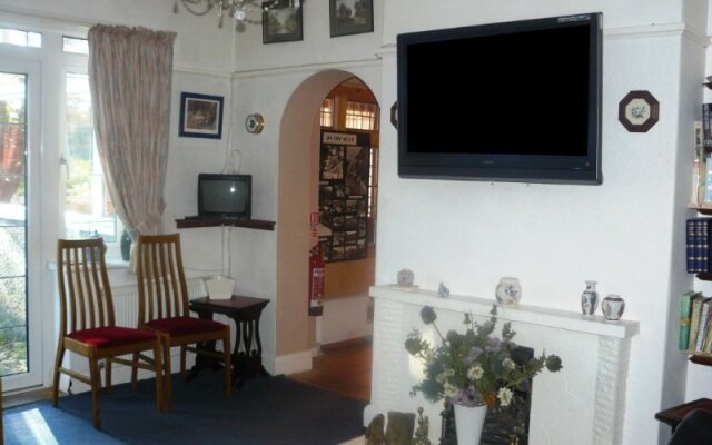 Millstones Country Hotel