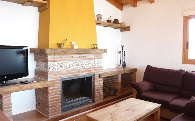 Malaga 101849 3 Bedroom Villa By Mo Rentals