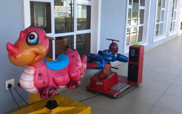 Caribbean Estates 03 on Coconut Grove