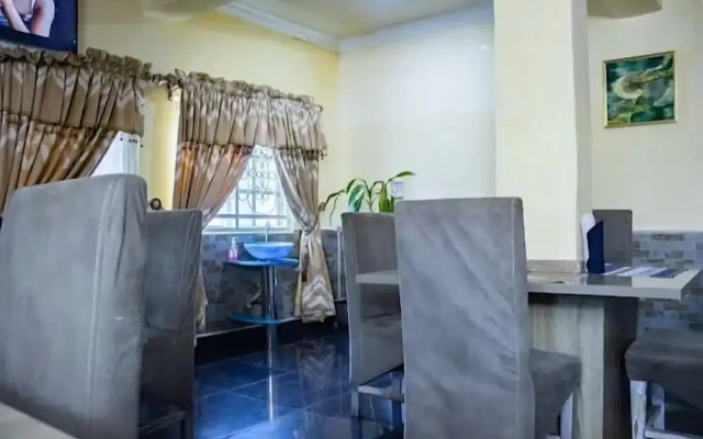 Dalice Hotel and Suites