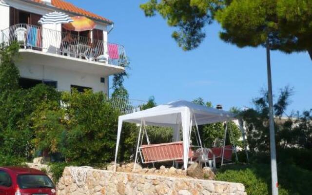 Apartment Obala Petra Kresimira Iv 1