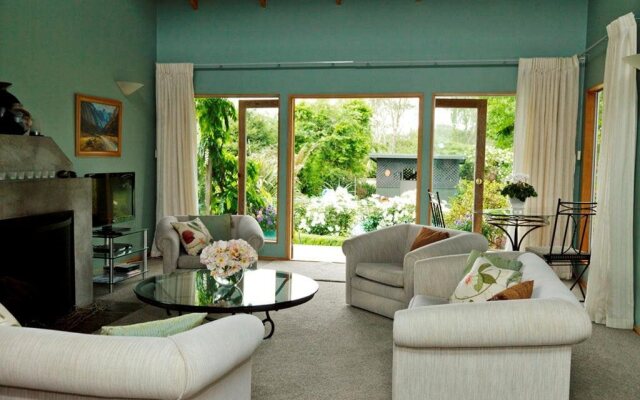 Ashfields Country Garden B&B