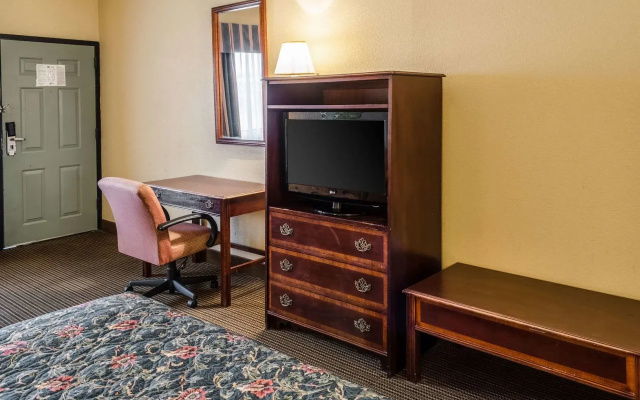 Motel 6 Cleveland, MS - Delta State University