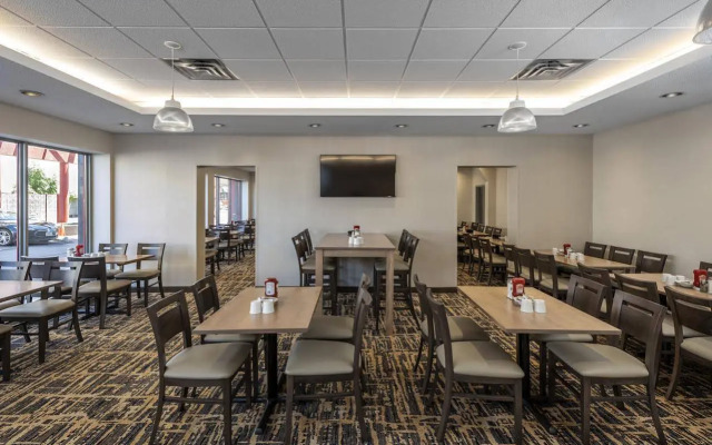 Fairfield by Marriott Niagara Falls, Canada