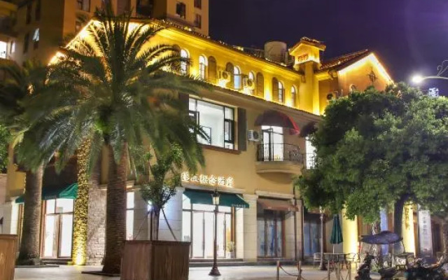 Zhufeng Concept Hotel (Baoshan High-speed Railway Station Branch)