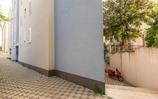 Urban City Apartment