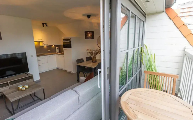 Apartment With Cosy Sunny Terrace