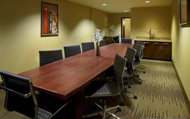 Hampton Inn Phoenix-Biltmore