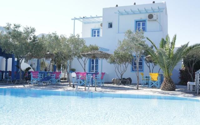 Studio Apartment Perivolos