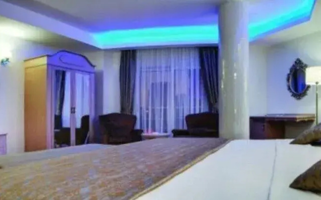 Blue City Boutique Hotel