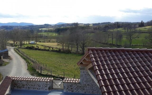 Gîte Saint-Hilaire-Cusson-la-Valmitte, 4 pièces, 6 personnes - FR-1-496-206