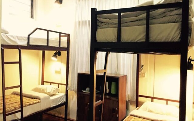 Mr. Charles Hotel