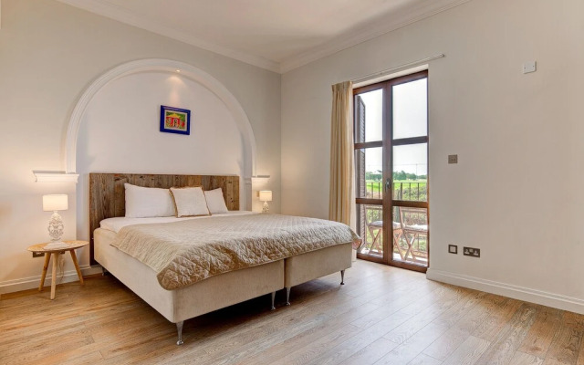 Modern apartment Zygi Aphrodite Hills